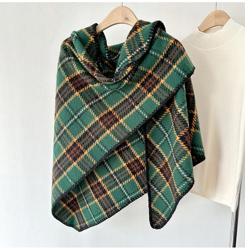 JC023506 Triangular Plaid Scarf