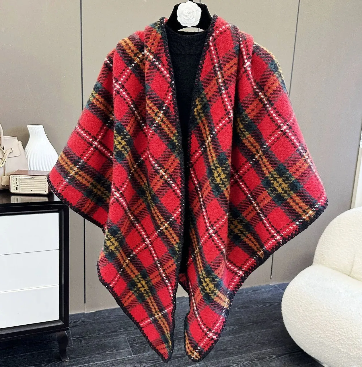 JC023506 Triangular Plaid Scarf