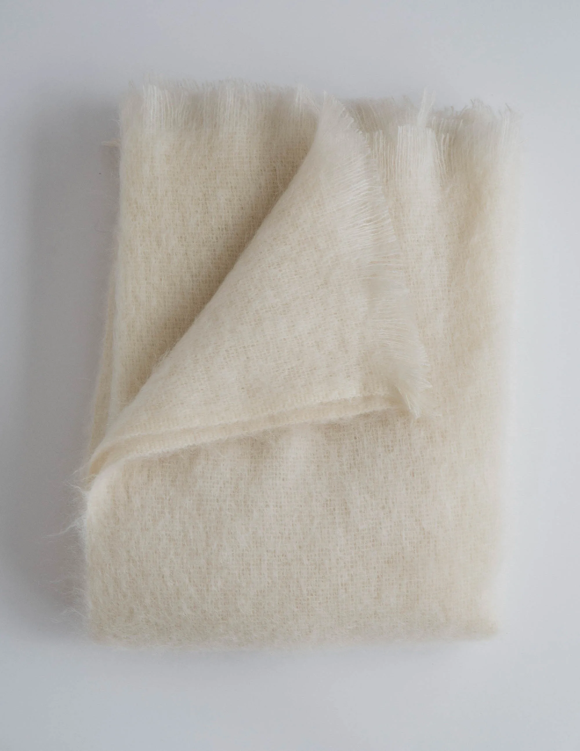 MOHAIR THROW