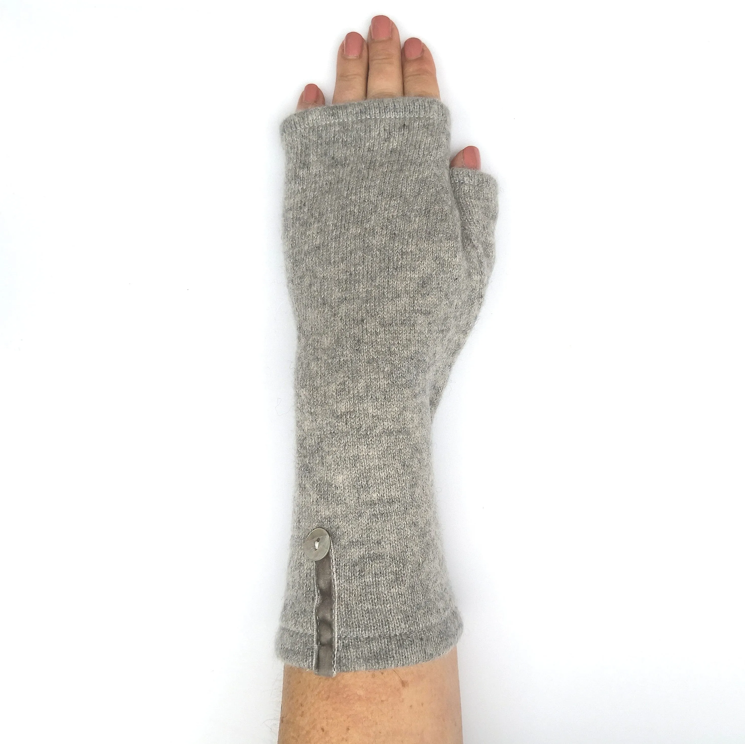 Recycled grey cashmere Kitten Mittens, long with grey velvet ribbon