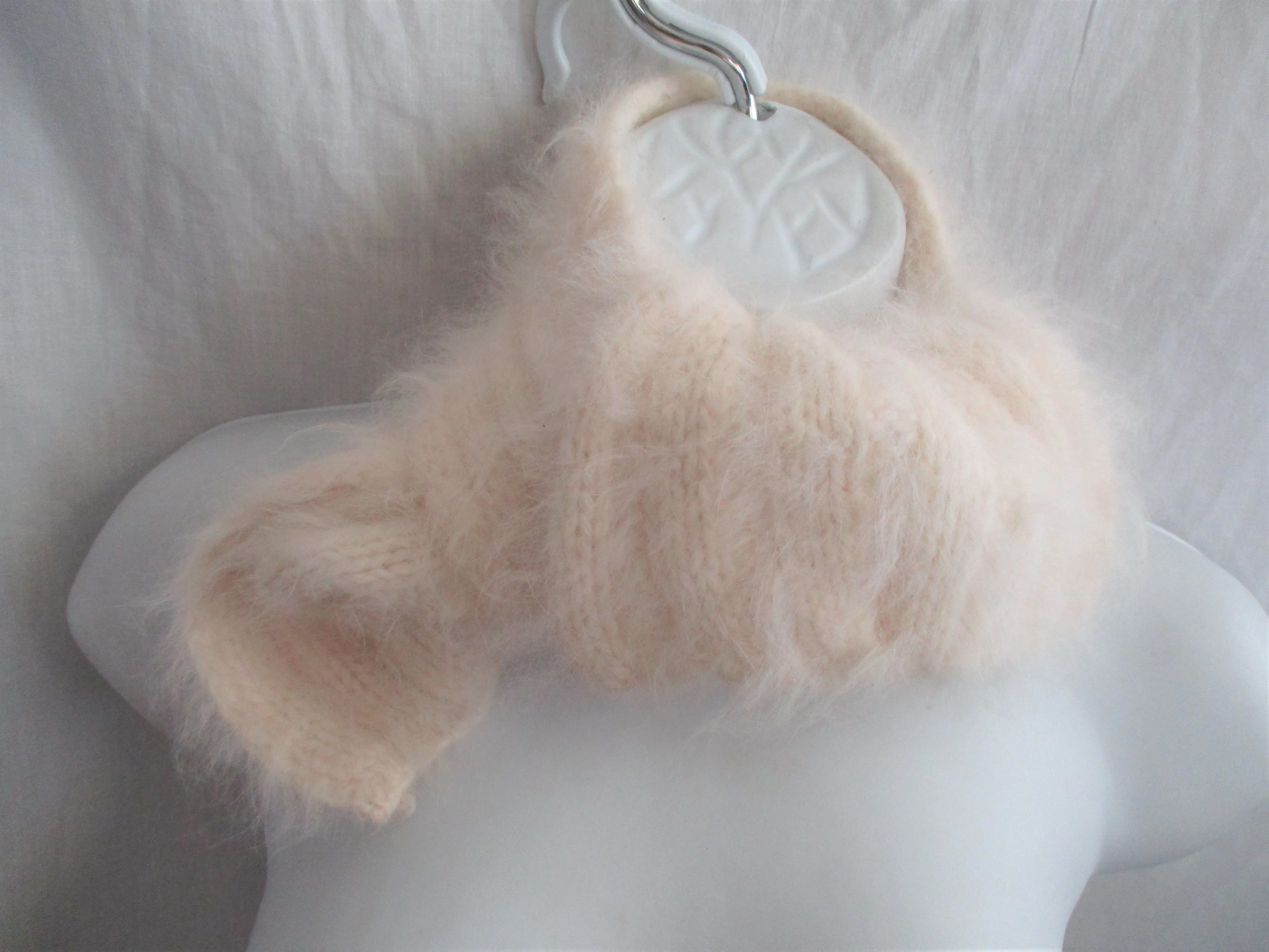 SAKS FIFTH AVENUE Italy ANGORA NECK Warmer SCARF WHITE Fur Rabbit