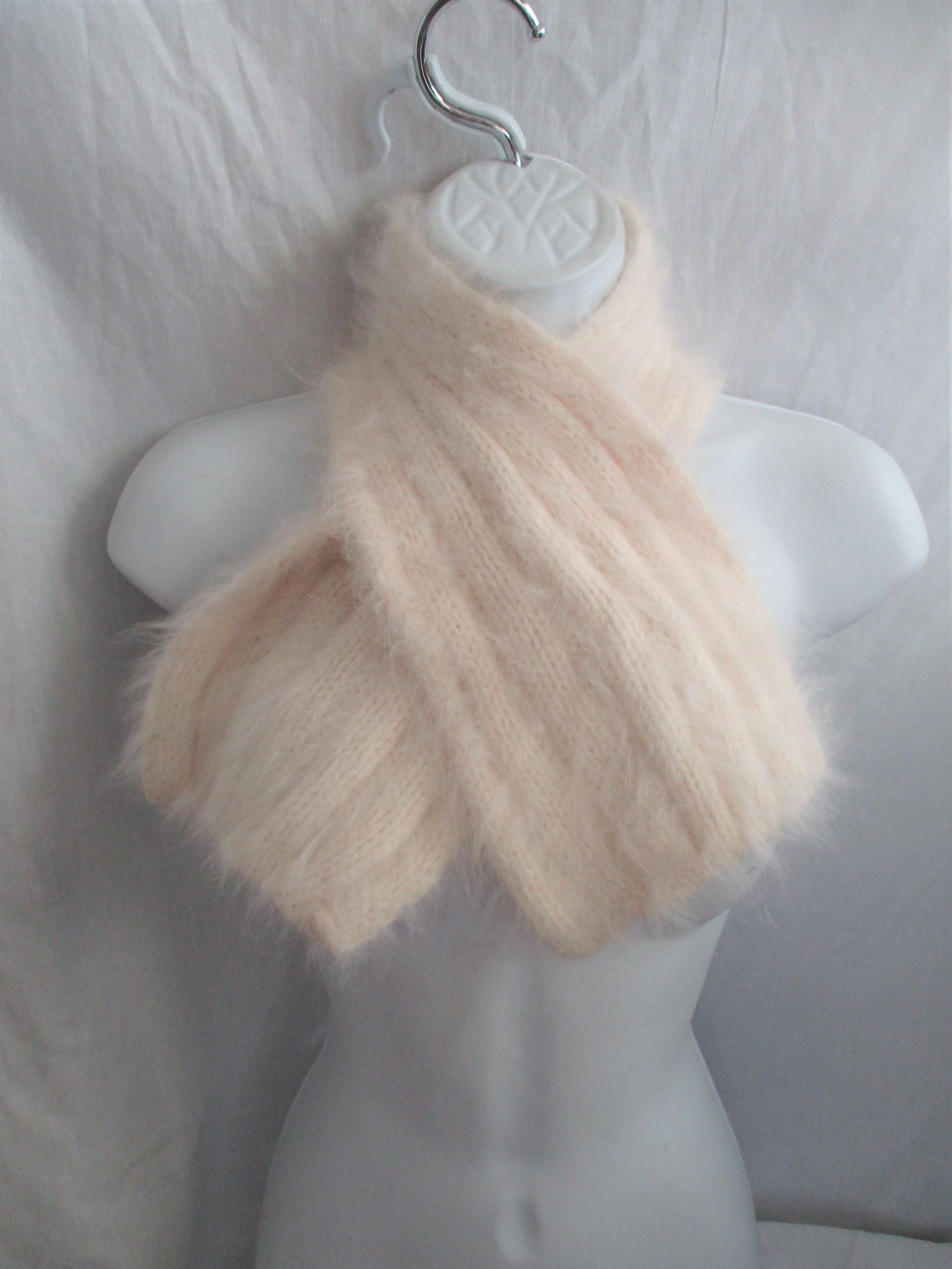 SAKS FIFTH AVENUE Italy ANGORA NECK Warmer SCARF WHITE Fur Rabbit